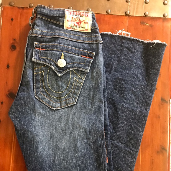 True Religion woman’s dark wash jeans size 25 - Picture 5 of 7